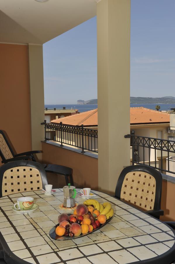 Karol Aparthotel